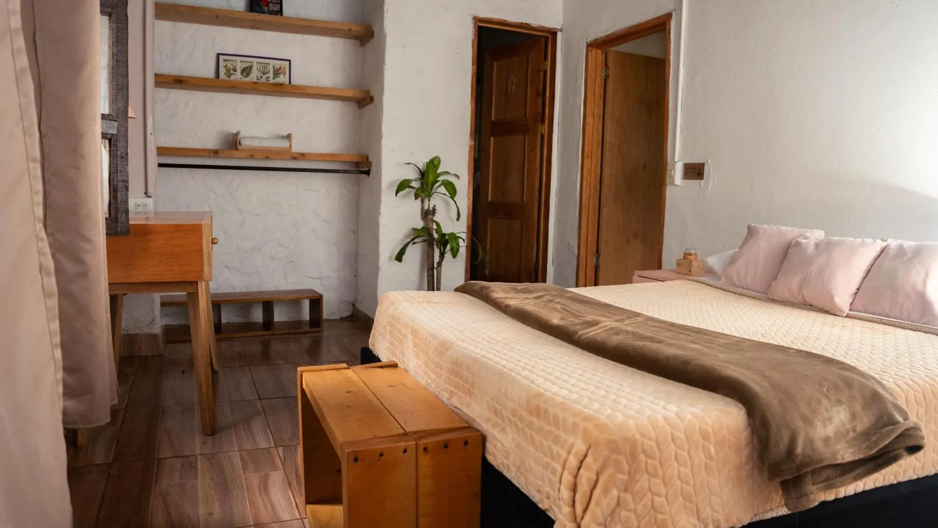 Casa rural Hostal Casa Profunda - Santa Elena Medellín Colombia