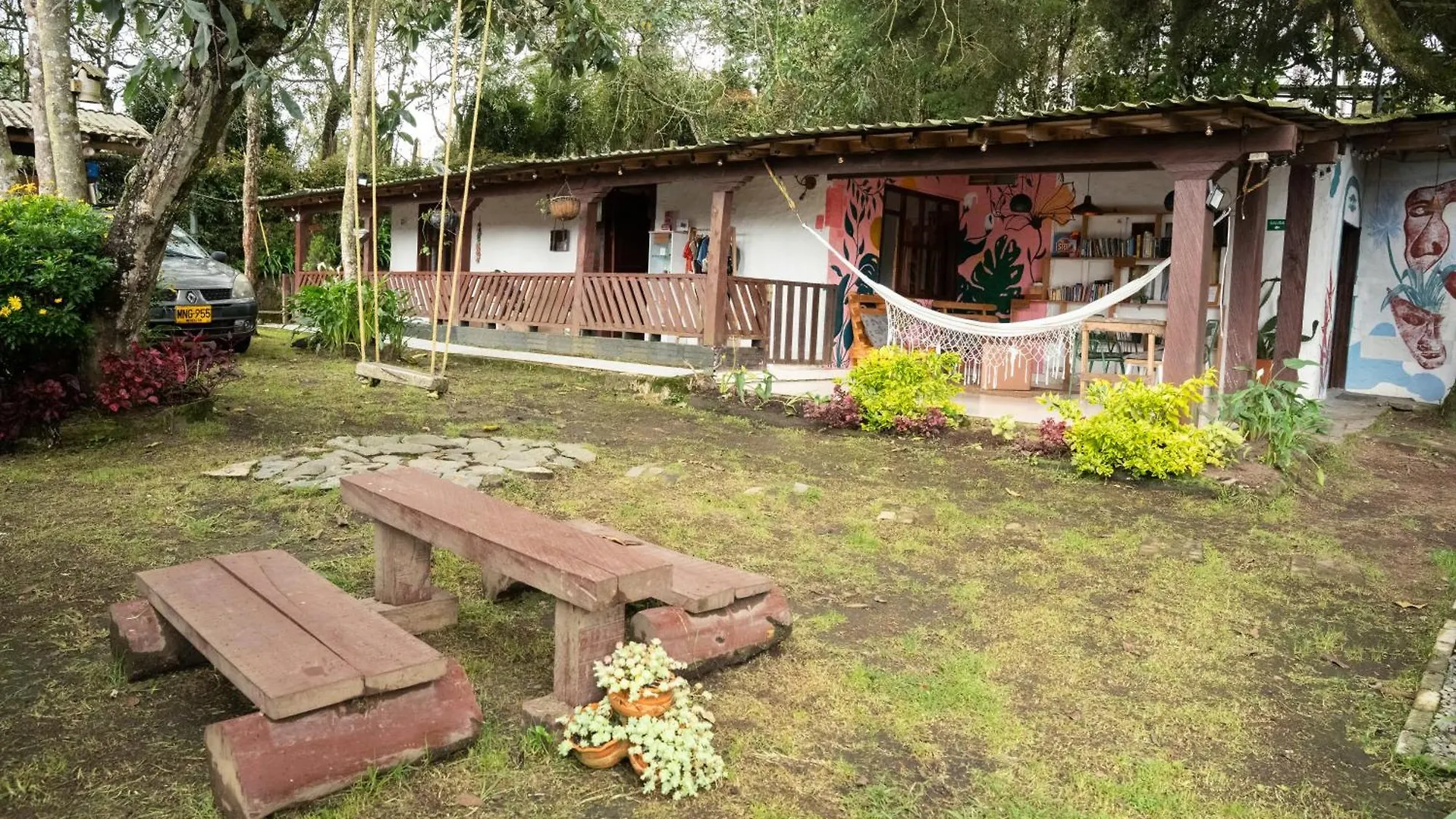 Hostal Casa Profunda - Santa Elena Medellín 0*,  Colombia