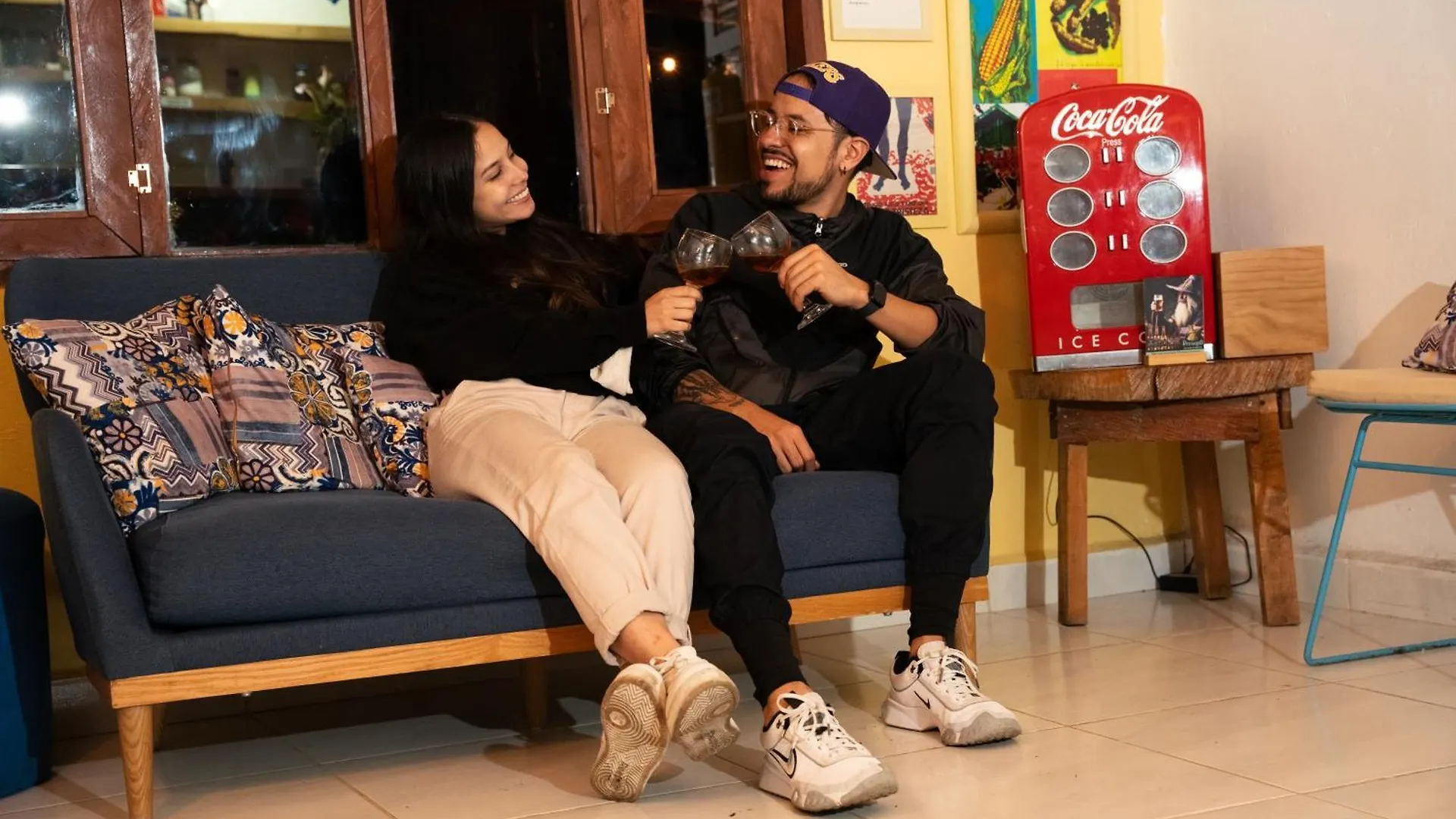 منزل ريفي منزل الضيف ميديلين  في Casa Profunda - Santa Elena كولومبيا