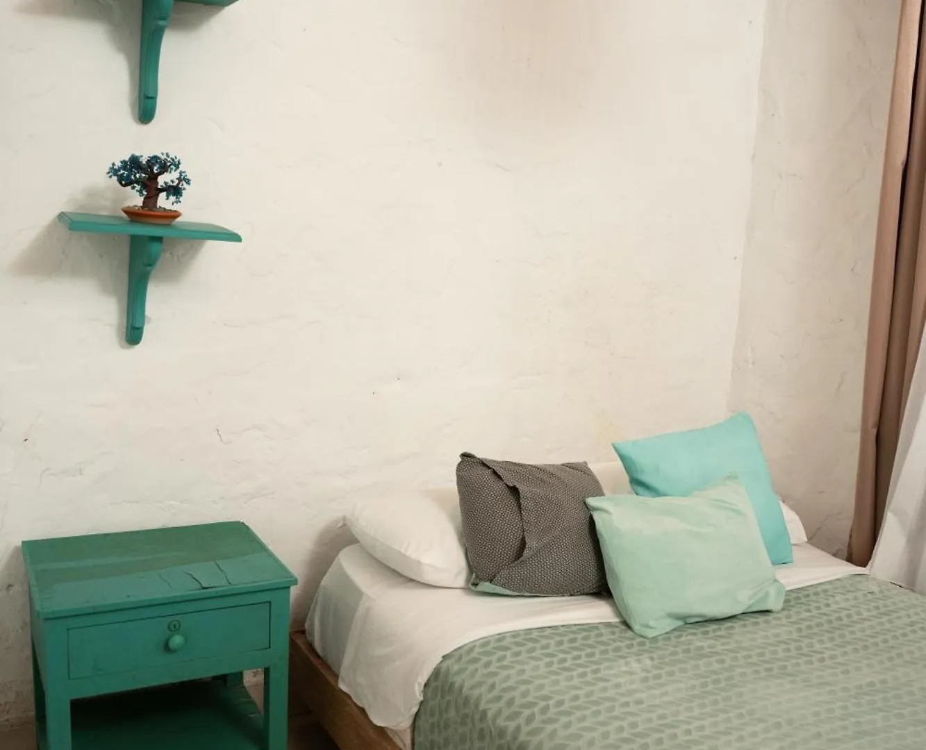 منزل الضيف ميديلين  في Casa Profunda - Santa Elena